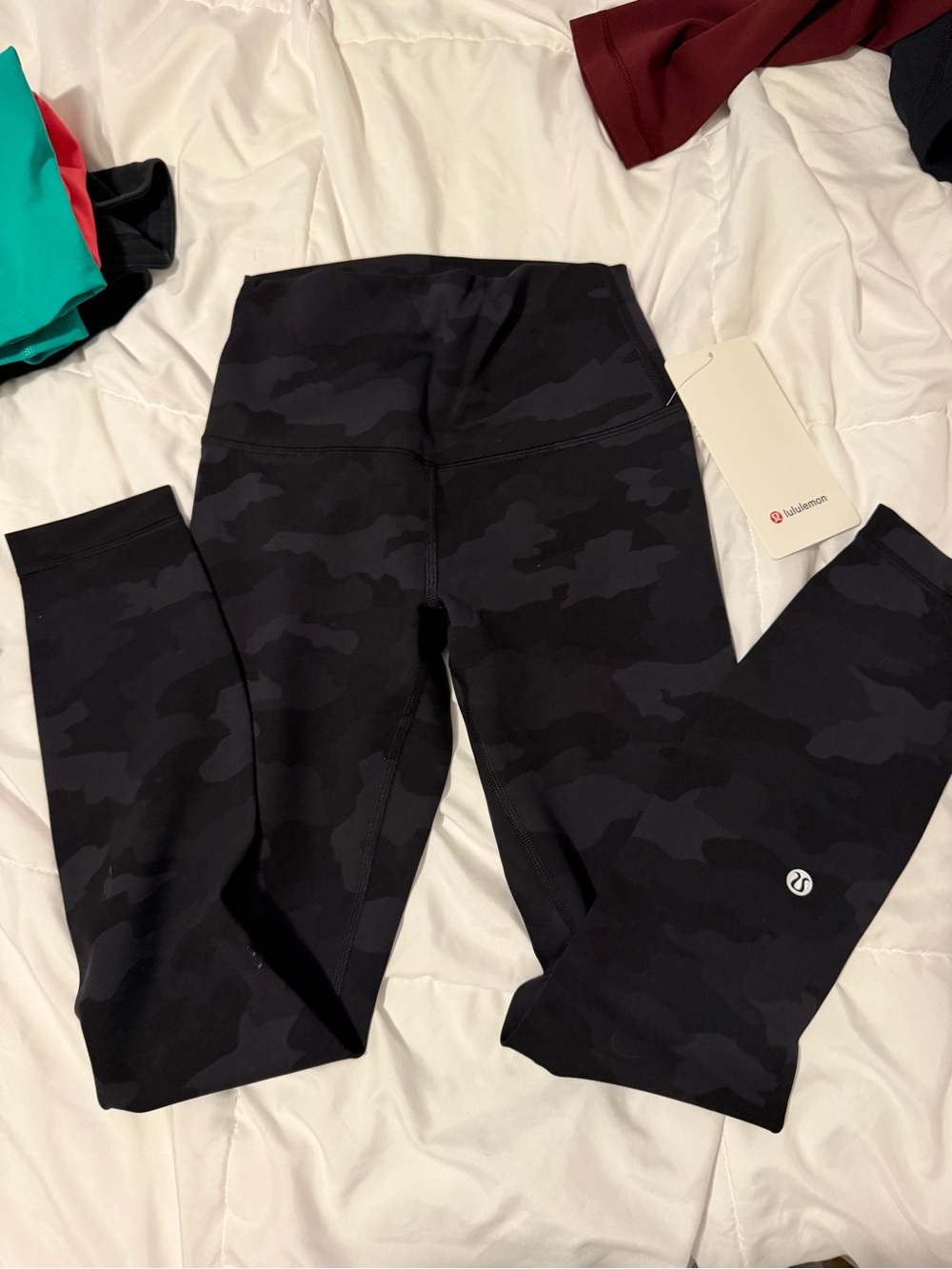 lululemon athletica Black Camo High-Waisted Leggings NWT Size 4